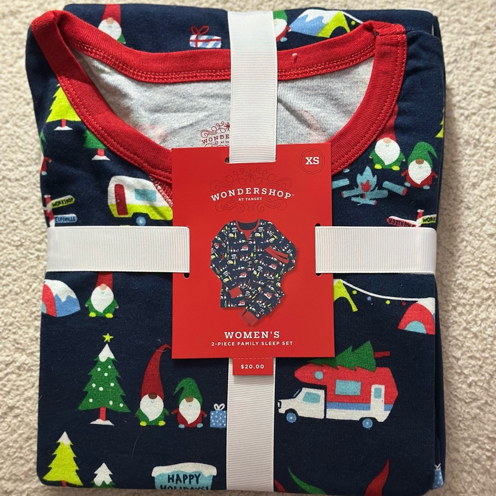 Wondershop Women's Festive Navy Pajama Set